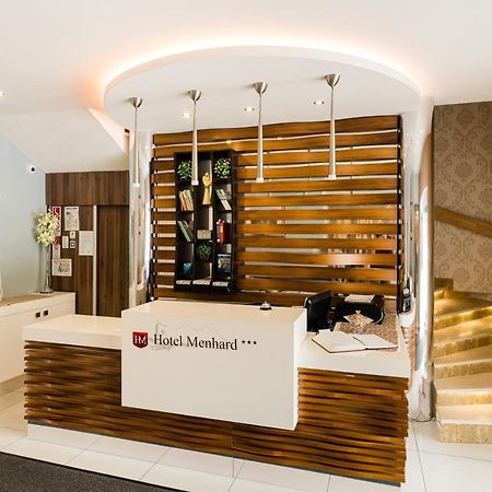 Hotel Menhard Kültér fotó