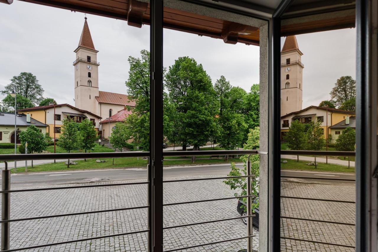 Hotel Menhard Kültér fotó