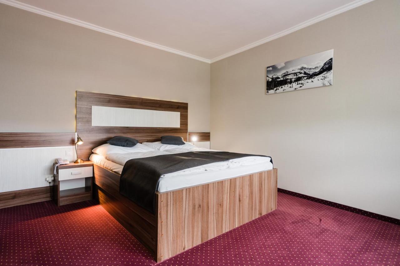 Hotel Menhard Kültér fotó